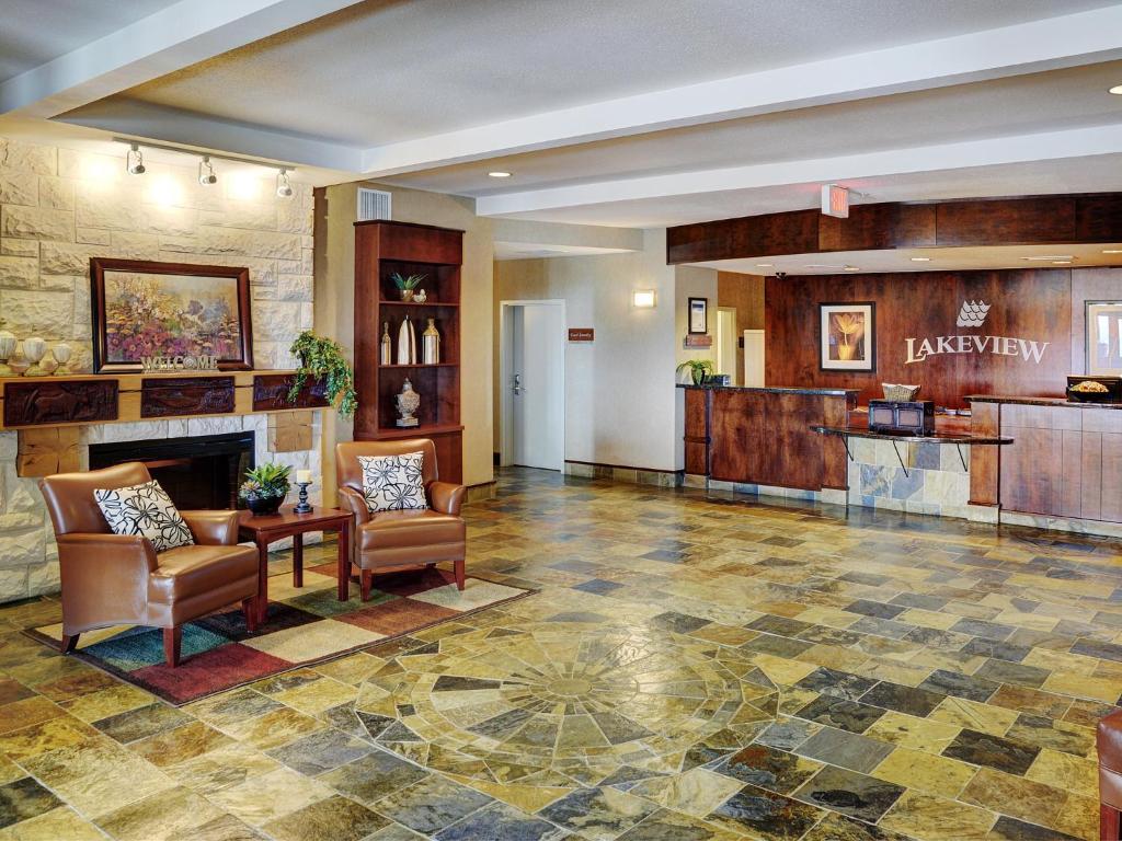 Lakeview Inns & Suites - Slave Lake Екстер'єр фото