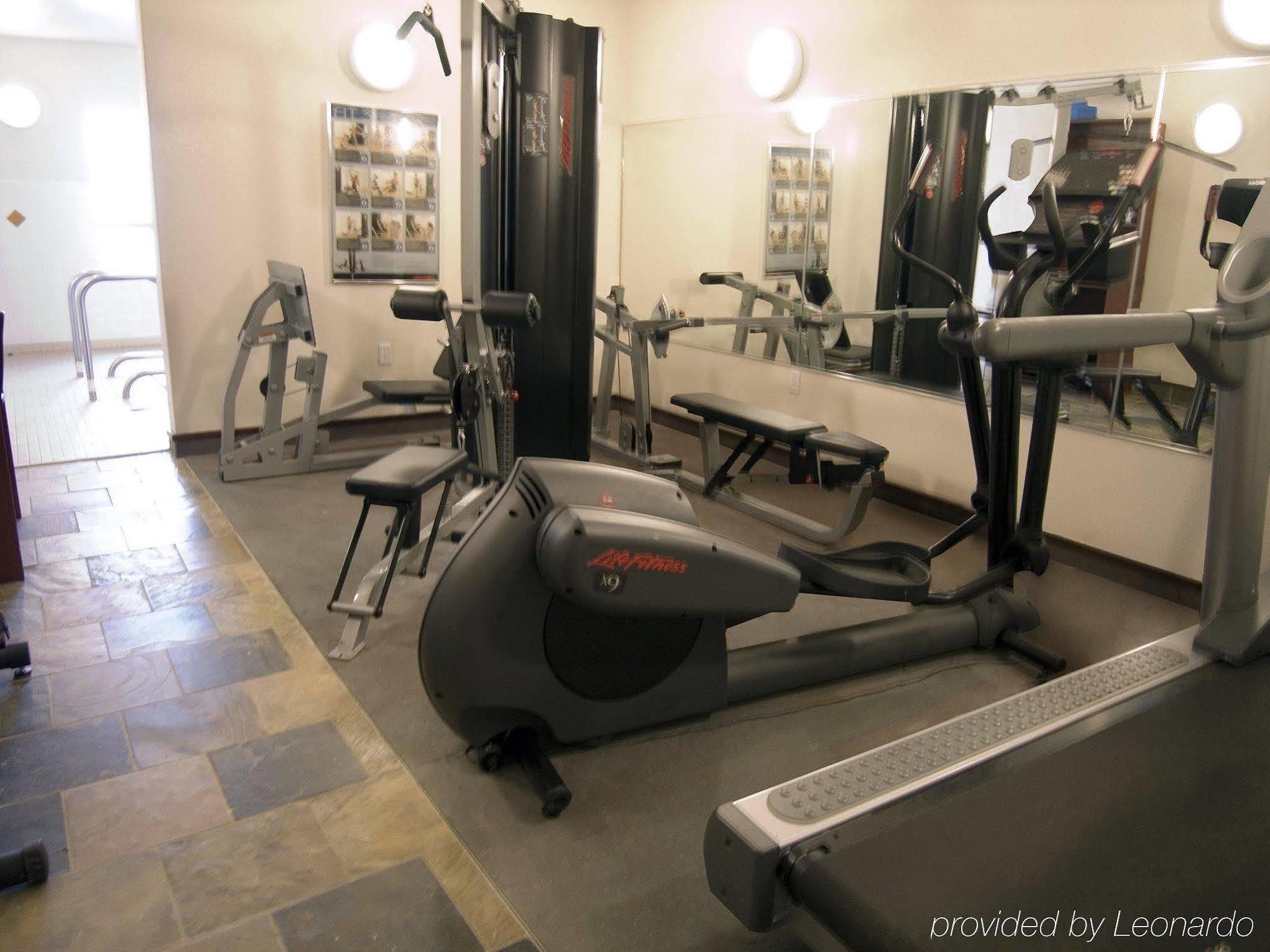 Lakeview Inns & Suites - Slave Lake Екстер'єр фото